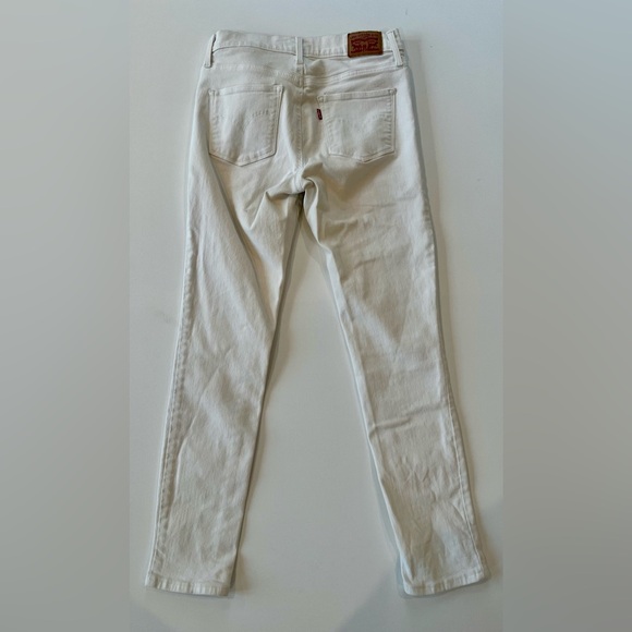 Levi's Slimming Skinny Women's Size 29 White Denim - Picture 10 of 13